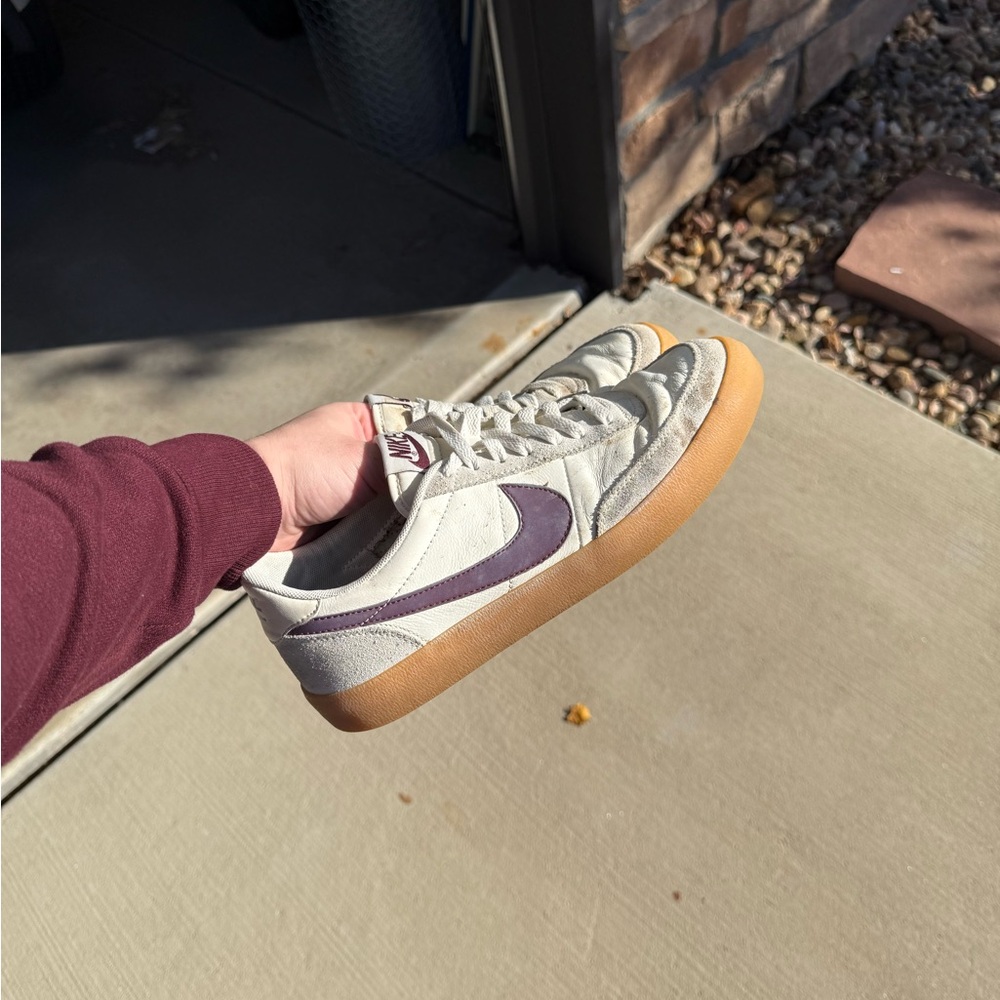 Nike White and maroon killshot
